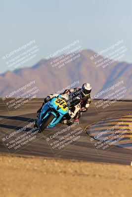 media/Dec-16-2023-CVMA (Sat) [[bb38a358a2]]/Race 13 Amateur Supersport Middleweight/